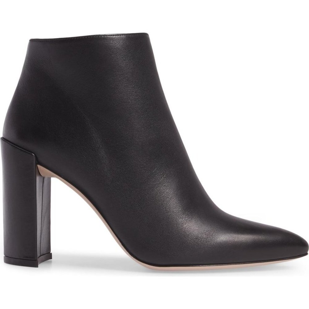 Stuart Weizman Pure Pointy Toe Bootie Black Size 8 - image 2